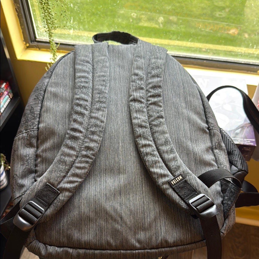 Volcom Gray Backpack Durable School Daypack - image 2